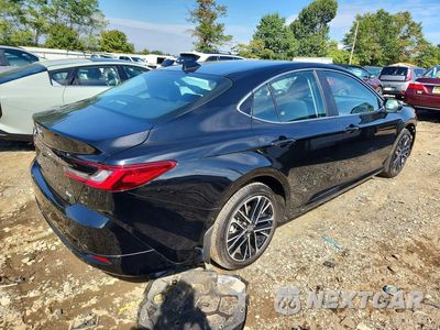 Trzecie zdjęcie samochodu z tyłu: 2025 TOYOTA CAMRY XLE VIN:4T1DBADK0SU011472 - miniatura