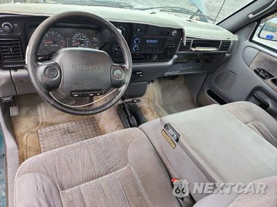 Zdjęcie 8 z 12 samochodu: 1997 DODGE RAM 2500 VIN:1B7KF26Z7VJ609368 - miniatura