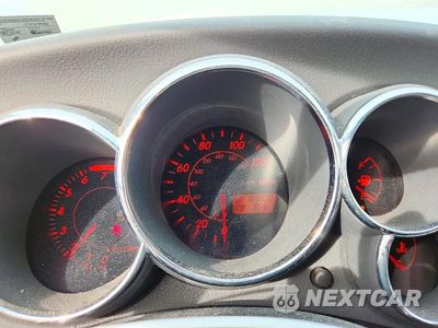 Zdjęcie 9 z 13 samochodu: 2003 TOYOTA MATRIX XR VIN:2T1KR32E63C029926 - miniatura
