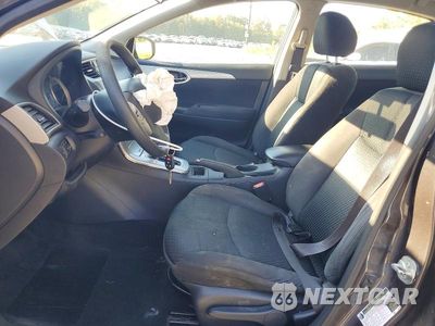 Zdjęcie 7 z 12 samochodu: 2014 NISSAN SENTRA SR VIN:3N1AB7AP7EL642120 - miniatura