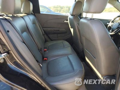 Zdjęcie 10 z 12 samochodu: 2015 CHEVROLET SONIC LTZ VIN:1G1JE6SB2F4122280 - miniatura