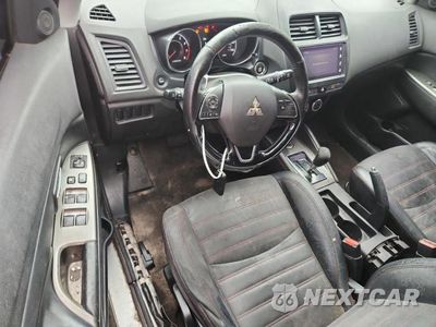 Zdjęcie 8 z 13 samochodu: 2018 MITSUBISHI OUTLANDER SPORT ES VIN:JA4AR3AW8JU001173 - miniatura