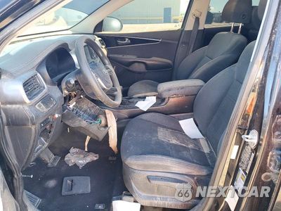 Zdjęcie 7 z 12 samochodu: 2020 KIA SORENTO S VIN:5XYPG4A5XLG632515 - miniatura