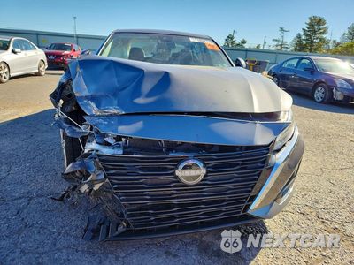 Piąte zdjęcie samochodu w środku: 2023 NISSAN ALTIMA SL VIN:1N4BL4EVXPN383055 - miniatura