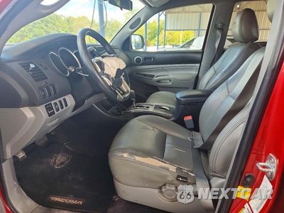 Zdjęcie 7 z 12 samochodu: 2014 TOYOTA TACOMA DOUBLE CAB PRERUNNER VIN:5TFJU4GN2EX051449 - miniatura