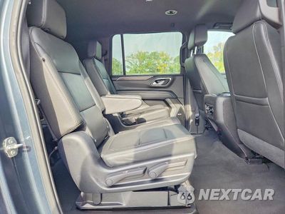 Zdjęcie 11 z 13 samochodu: 2021 CHEVROLET SUBURBAN K1500 LT VIN:1GNSKCKD8MR366009 - miniatura