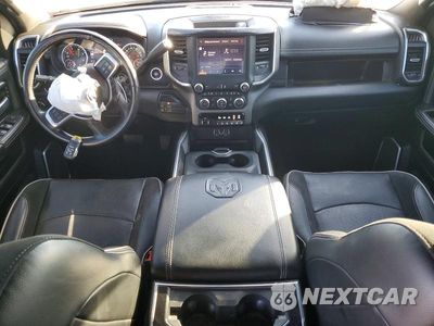 Zdjęcie 8 z 12 samochodu: 2022 RAM 2500 LARAMIE VIN:3C6UR5FL5NG228477 - miniatura