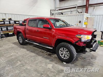 Czwarte zdjęcie samochodu z boku: 2019 TOYOTA TACOMA SR5 V6 VIN:3TMCZ5AN7KM272281 - miniatura