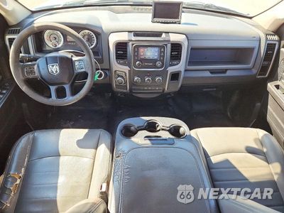 Zdjęcie 8 z 12 samochodu: 2015 RAM 1500 ST VIN:1C6RR6FG5FS645901 - miniatura