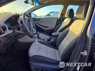 Zdjęcie 7 z 13 samochodu: 2019 HYUNDAI IONIQ SEL VIN:KMHC75LC2KU118795 - miniatura