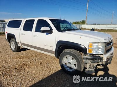 Czwarte zdjęcie samochodu z boku: 2011 CHEVROLET SILVERADO K1500 LTZ VIN:3GCPKTE32BG396542 - miniatura