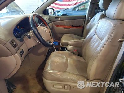 Zdjęcie 7 z 13 samochodu: 2010 TOYOTA SIENNA XLE LIMITED VIN:5TDDK4CC4AS034093 - miniatura