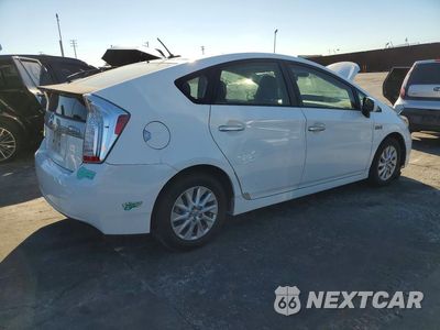 Trzecie zdjęcie samochodu z tyłu: 2012 TOYOTA PRIUS PLUG-IN HYBRID BASE VIN:JTDKN3DP2C3002922 - miniatura