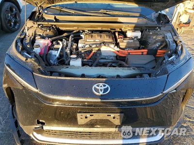 Zdjęcie 12 z 13 samochodu: 2023 TOYOTA BZ4X LIMITED VIN:JTMAAAAA5PA000515 - miniatura