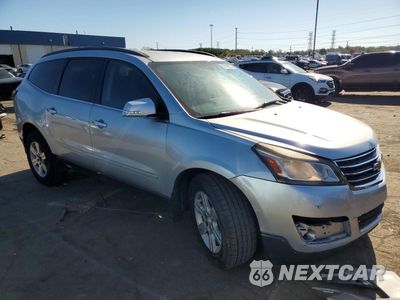 Czwarte zdjęcie samochodu z boku: 2014 CHEVROLET TRAVERSE LT VIN:1GNKRGKDXEJ190051 - miniatura
