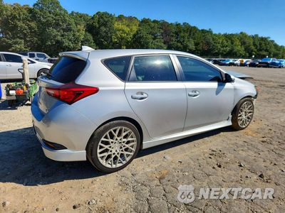 Trzecie zdjęcie samochodu z tyłu: 2018 TOYOTA COROLLA IM BASE VIN:JTNKARJEXJJ568641 - miniatura