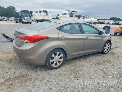 Trzecie zdjęcie samochodu z tyłu: 2013 HYUNDAI ELANTRA LIMITED VIN:5NPDH4AE9DH435734 - miniatura