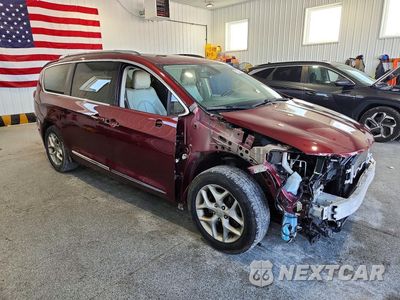 Czwarte zdjęcie samochodu z boku: 2019 CHRYSLER PACIFICA LIMITED VIN:2C4RC1GG4KR721941 - miniatura