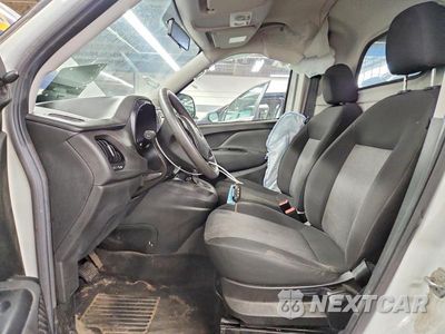 Zdjęcie 7 z 13 samochodu: 2022 RAM PROMASTER CITY TRADESMAN VAN VIN:ZFBHRFAB0N6W55598 - miniatura
