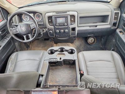 Zdjęcie 8 z 12 samochodu: 2016 RAM 1500 ST VIN:1C6RR6KG2GS395136 - miniatura