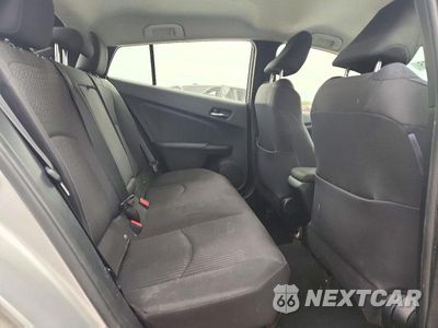 Zdjęcie 10 z 12 samochodu: 2016 TOYOTA PRIUS TWO VIN:JTDKBRFU3G3023119 - miniatura