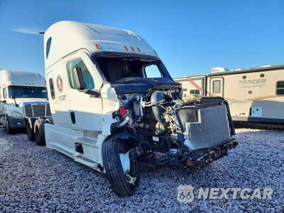 Czwarte zdjęcie samochodu z boku: 2024 FREIGHTLINER CASCADIA 126 VIN:3AKJHHDR0RSUP3717 - miniatura