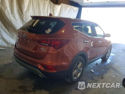 Trzecie zdjęcie samochodu z tyłu: 2017 HYUNDAI SANTA FE SPORT 2.4L VIN:5XYZTDLB3HG488918 - miniatura