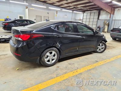 Trzecie zdjęcie samochodu z tyłu: 2015 HYUNDAI ELANTRA SE VIN:5NPDH4AE7FH650497 - miniatura