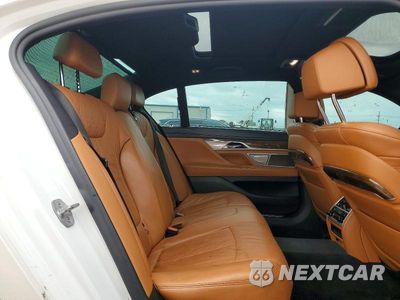 Zdjęcie 10 z 12 samochodu: 2019 BMW 750 I VIN:WBA7F0C54KGM24504 - miniatura