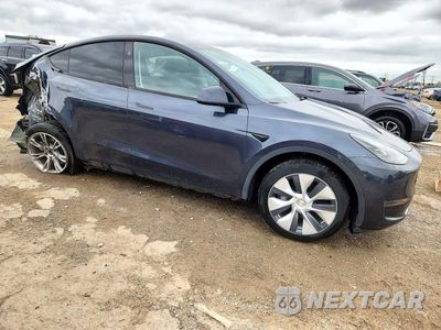 Czwarte zdjęcie samochodu z boku: 2024 TESLA MODEL Y VIN:7SAYGDEE9RA274077 - miniatura