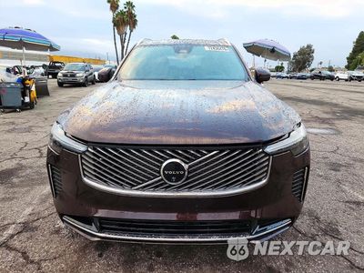 Piąte zdjęcie samochodu w środku: 2025 VOLVO XC90 ULTRA VIN:YV4H60JG6S1349994 - miniatura