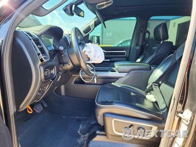 Zdjęcie 7 z 12 samochodu: 2020 RAM 1500 LARAMIE VIN:1C6RREJT0LN306472 - miniatura
