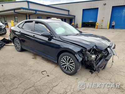 Czwarte zdjęcie samochodu z boku: 2021 VOLKSWAGEN JETTA S VIN:3VWC57BU4MM073587 - miniatura