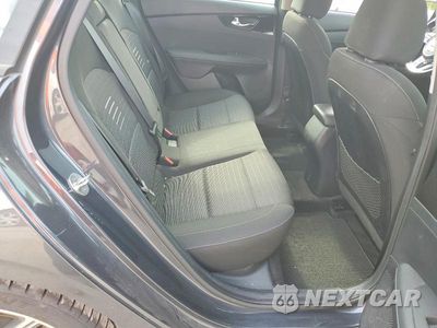 Zdjęcie 10 z 12 samochodu: 2019 KIA FORTE S VIN:3KPF34AD3KE021882 - miniatura