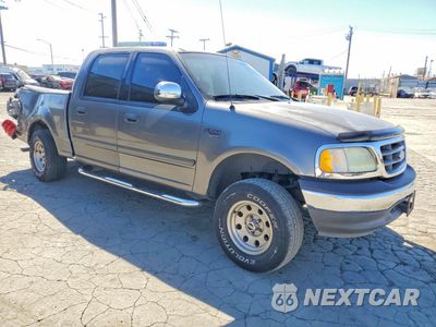 Czwarte zdjęcie samochodu z boku: 2002 FORD F150 SUPERCREW VIN:1FTRW07L02KB90797 - miniatura