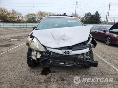 Piąte zdjęcie samochodu w środku: 2008 TOYOTA SIENNA LE 7-PASSENGER VIN:5TDZK23C48S104017 - miniatura