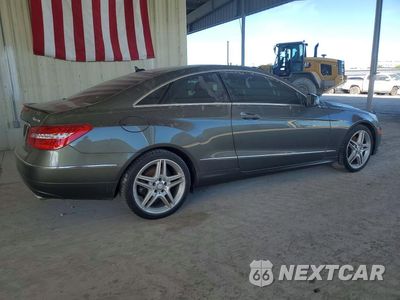Trzecie zdjęcie samochodu z tyłu: 2013 MERCEDES-BENZ E 350 4MATIC VIN:WDDKJ8JB9DF212702 - miniatura