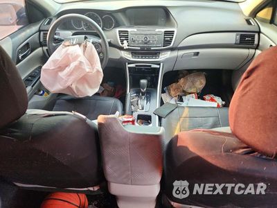 Zdjęcie 8 z 12 samochodu: 2014 HONDA ACCORD LX VIN:1HGCR2F35EA158949 - miniatura