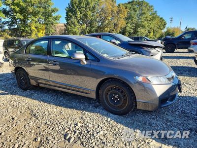 Czwarte zdjęcie samochodu z boku: 2011 HONDA CIVIC LX VIN:2HGFA1F52BH301224 - miniatura