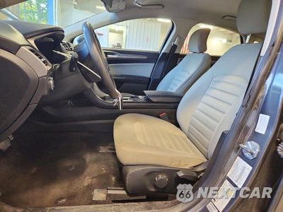 Zdjęcie 7 z 13 samochodu: 2018 FORD FUSION S VIN:3FA6P0G79JR118449 - miniatura