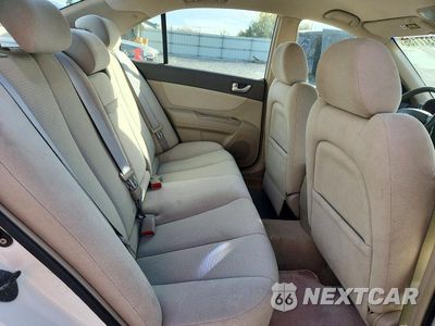 Zdjęcie 10 z 12 samochodu: 2008 HYUNDAI SONATA GLS VIN:5NPET46C98H298293 - miniatura