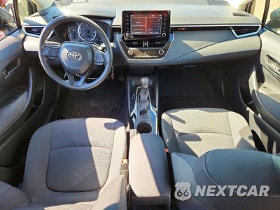 Zdjęcie 8 z 13 samochodu: 2022 TOYOTA COROLLA LE VIN:JTDEPMAE2NJ220227 - miniatura