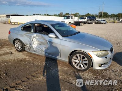 Czwarte zdjęcie samochodu z boku: 2011 BMW 328 I VIN:WBAKE3C54BE557578 - miniatura