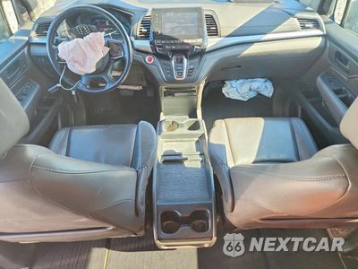 Zdjęcie 8 z 13 samochodu: 2019 HONDA ODYSSEY VIN:5FNRL6H7XKB009151 - miniatura