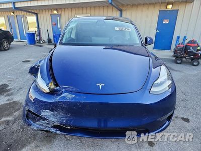 Piąte zdjęcie samochodu w środku: 2022 TESLA MODEL Y VIN:7SAYGDEE7NF365510 - miniatura