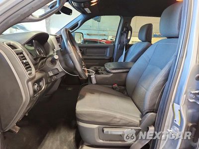 Zdjęcie 7 z 12 samochodu: 2022 RAM 2500 TRADESMAN VIN:3C6UR5CL6NG394415 - miniatura