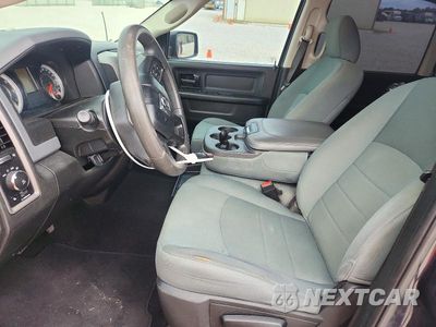 Zdjęcie 7 z 12 samochodu: 2019 RAM 1500 CLASSIC TRADESMAN VIN:1C6RR6KT9KS508327 - miniatura