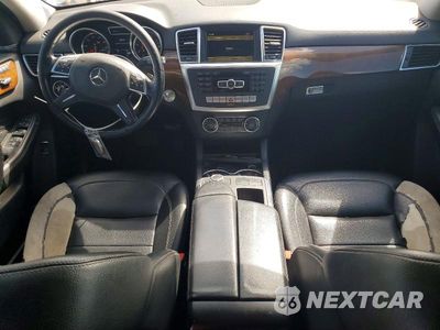 Zdjęcie 8 z 13 samochodu: 2012 MERCEDES-BENZ ML 550 4MATIC VIN:4JGDA7DBXCA061045 - miniatura