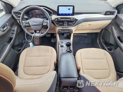 Zdjęcie 8 z 13 samochodu: 2021 FORD ESCAPE SE VIN:1FMCU0G68MUA89290 - miniatura