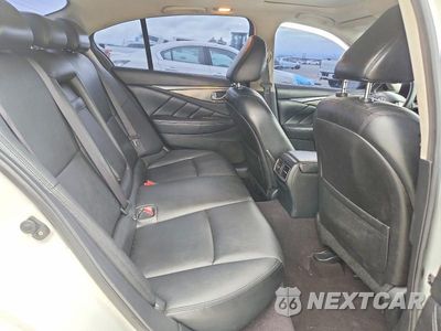 Zdjęcie 10 z 12 samochodu: 2017 INFINITI Q50 2.0T VIN:JN1CV7AP6HM641907 - miniatura